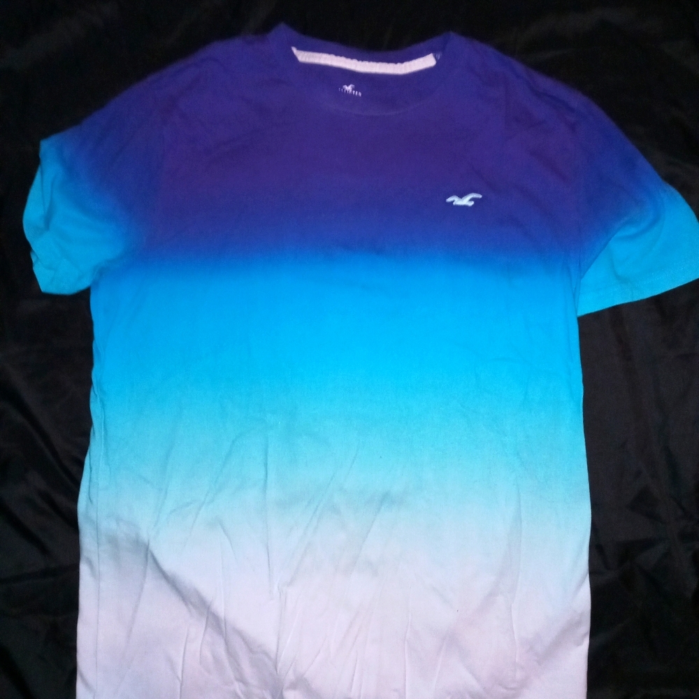 Hollister Shirt. Mens